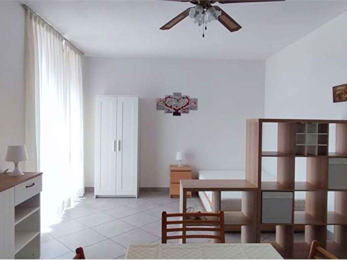 Appartamento monolocale in affitto in via S Carlo, Castellanza