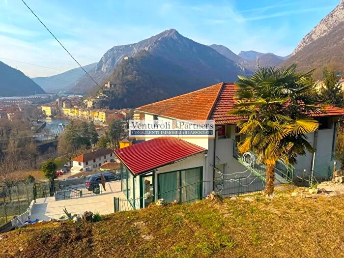 Casa con 5 locali in vendita in Via Cesare Battisti, Vobarno