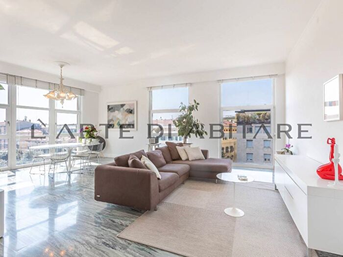 Casa con 5 locali in vendita in Corso Porta Nuova, Cittadella Porta Nuova, Verona