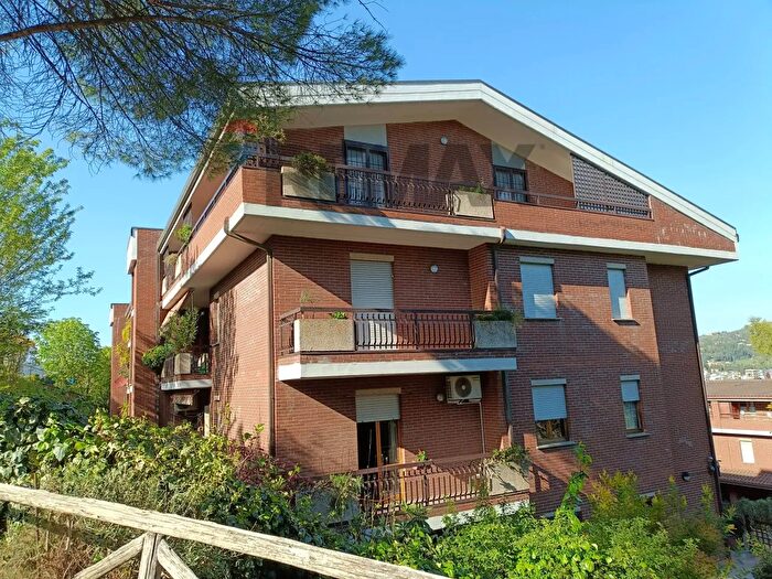 Appartamento quadrilocale in affitto in Via del Tempo Libero, Perugia