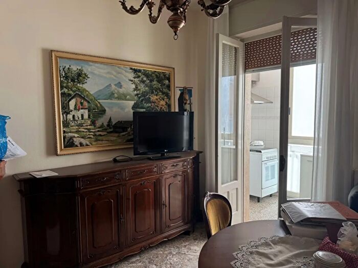 Appartamento trilocale in vendita in Via Manzoni, Noicattaro