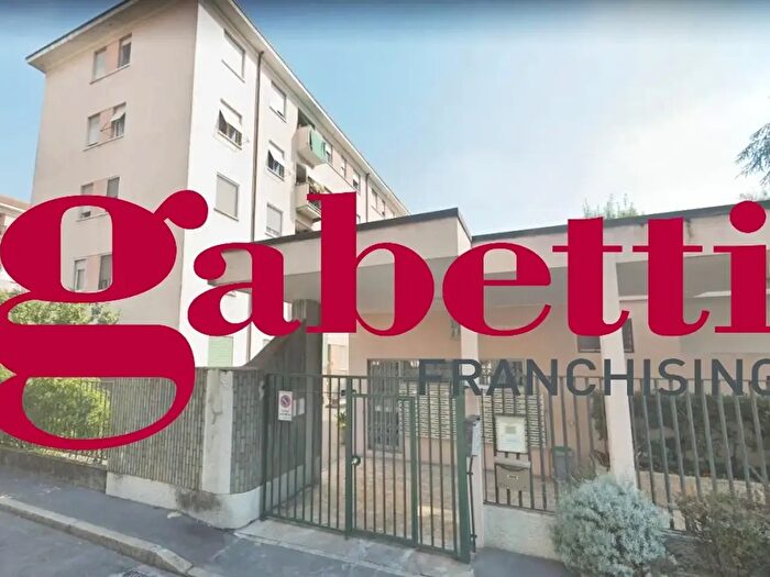 Appartamento bilocale in affitto in Largo Rapallo, Milano