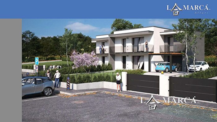 Casa con 6 locali in vendita in Pieve del Grappa