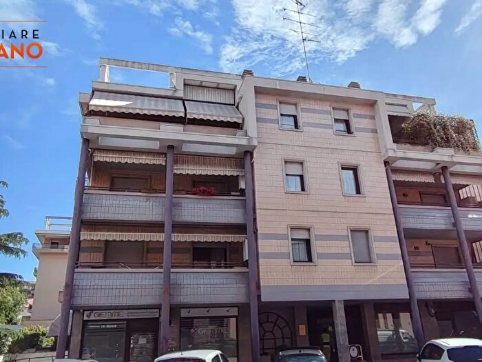 Appartamento quadrilocale in vendita in Via Garibaldi Monfalcone, Monfalcone
