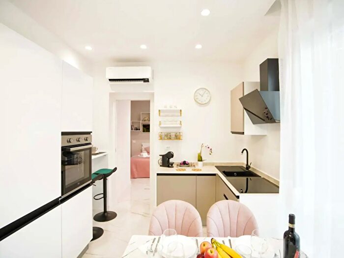 Appartamento monolocale in affitto in Viale Belfiore, Firenze