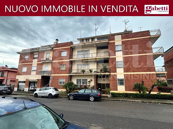 Appartamento quadrilocale in vendita in Via del Murillo, Latina