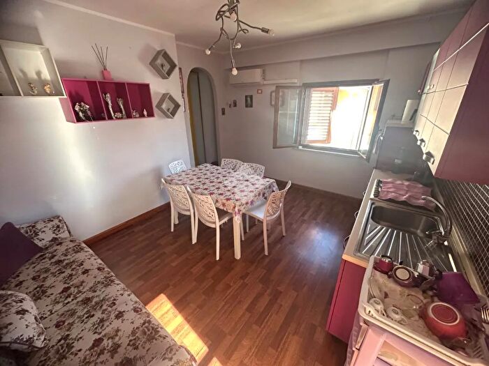 Appartamento trilocale in vendita in Villaggio del Golfo, Nocera Terinese