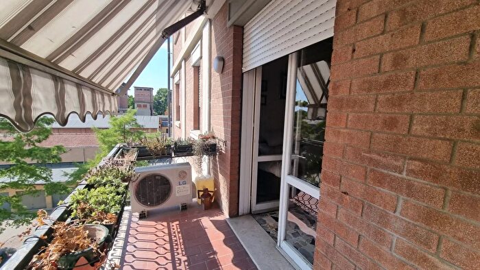 Appartamento trilocale in vendita in Via Guglielmo Marconi, Bagnolo In Piano