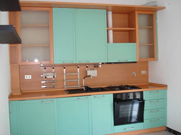 Appartamento monolocale in affitto in Borgoratti, Genova