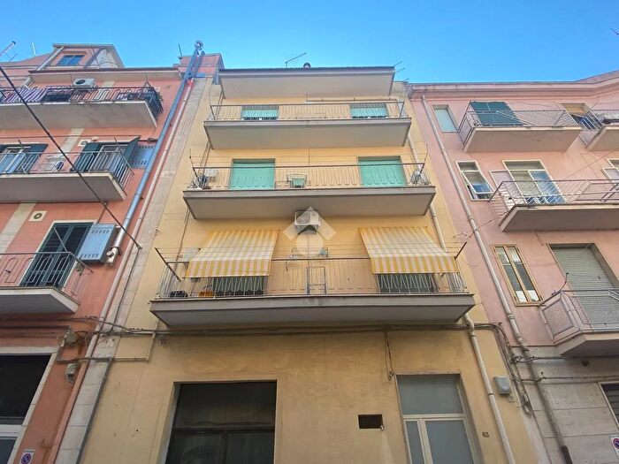 Appartamento quadrilocale in vendita in Via Ciullo dAlcamo, Ragusa