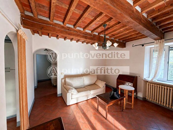 Appartamento quadrilocale in affitto in Via di Moriano, La Maulina Morianese, Lucca
