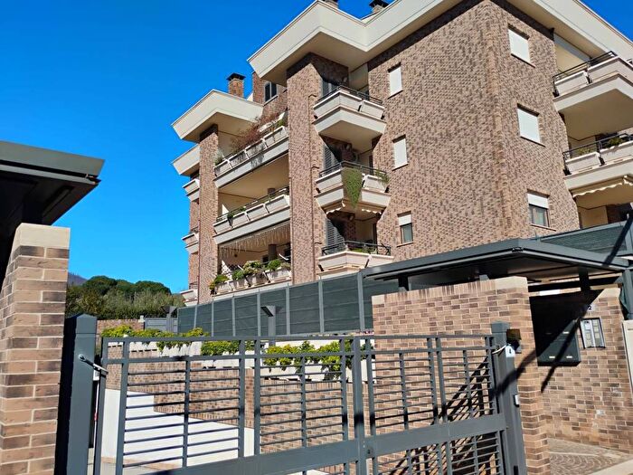 Appartamento bilocale in affitto in Via Nuova Ceppeta, Via della Caranella Via di Cori, Velletri