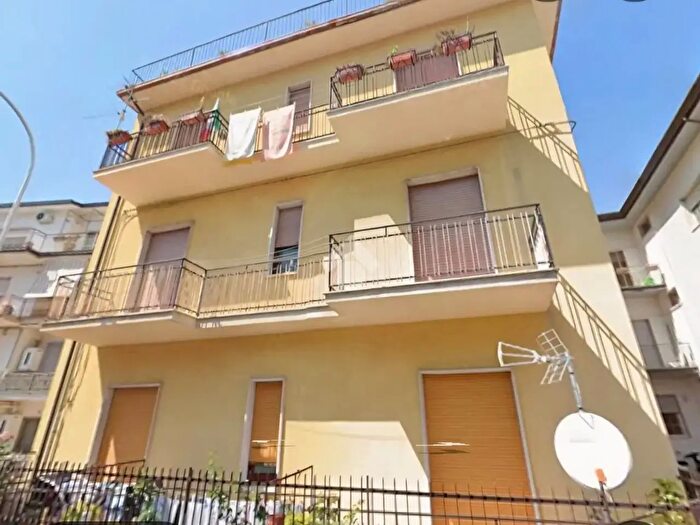 Appartamento trilocale in vendita in Via Leonardo Bianchi, Montesarchio