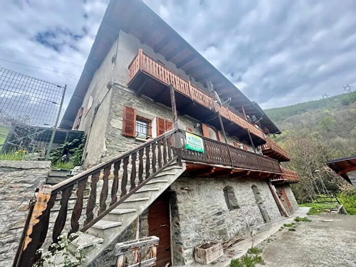 Appartamento trilocale in vendita in Hameau De La Collère, Etroubles