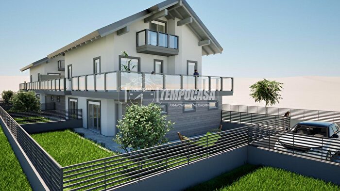 Casa con 5 locali in vendita in Via Parucco, Pianezza