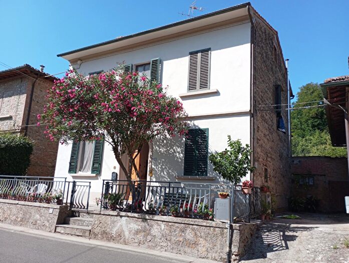 Casa con 10 locali in vendita in Trada Provinciale Samminiat, Montaione