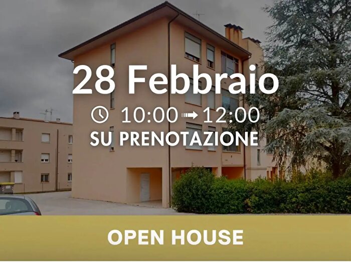 Appartamento quadrilocale in vendita in Via SantAnna, Bevagna