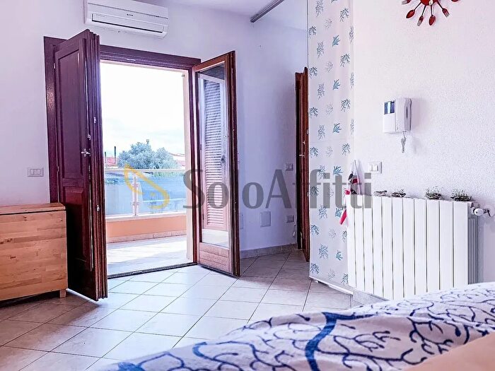 Appartamento monolocale in affitto in Olbia