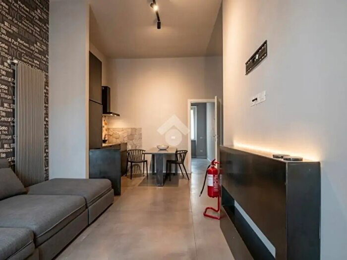 Appartamento trilocale in vendita in Via Fernandel, Alessandria