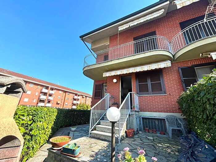 Casa con 5 locali in vendita in Via Padre Pio, Alessandria