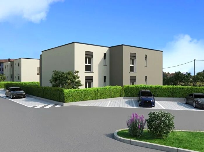 Casa trilocale in vendita in Via Giacomo Matteotti Guanzate Como Lombardia Italia, Guanzate