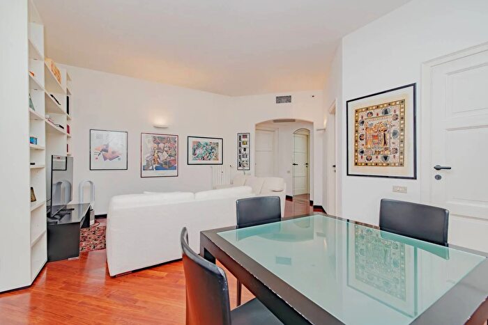 Appartamento trilocale in affitto in Via San Marco Milano, Milano