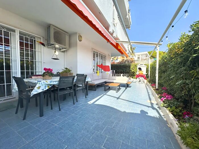 Appartamento trilocale in vendita in Strada Solaro, Sanremo