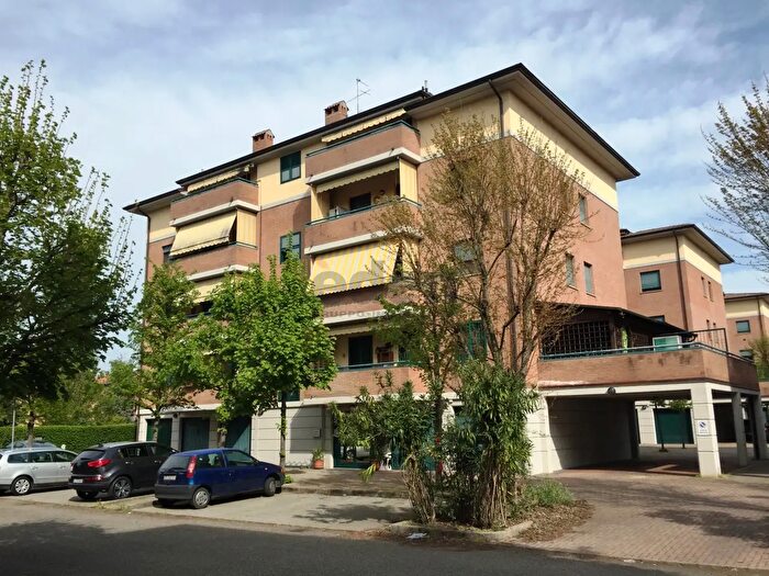 Appartamento trilocale in vendita in Via Donato Bramante, Castelfranco Emilia
