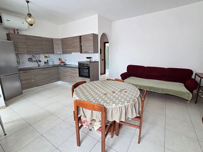 Appartamento bilocale in vendita in Via Dandolo, Opera