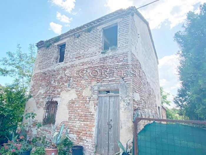Casa in vendita in Trecastelli