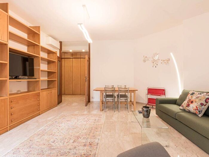 Appartamento bilocale in affitto in Via Monreale, San Siro, Milano