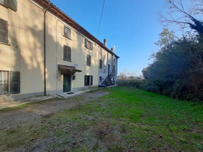 Casa quadrilocale in vendita in Via Ovada, Predosa