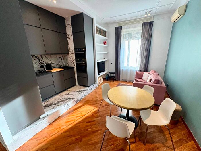 Appartamento bilocale in affitto in Dezza, Milano