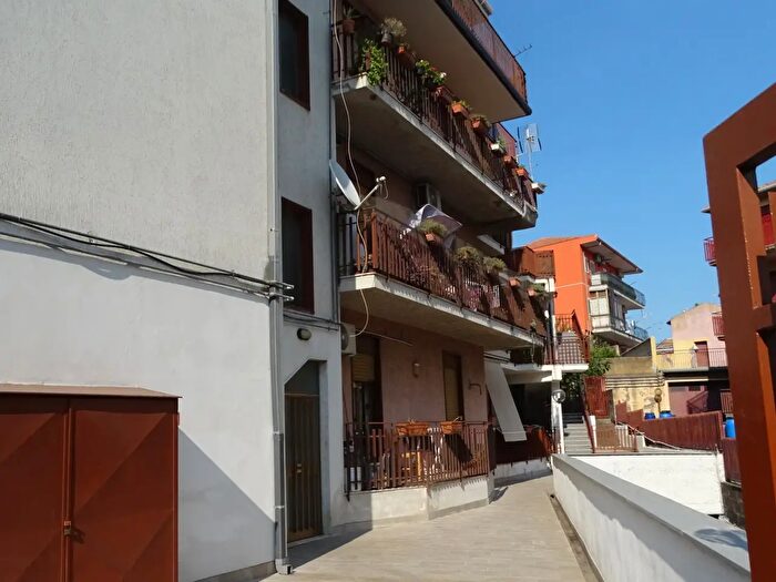 Appartamento trilocale in vendita in Via Vincenzo Bellini a, San Pietro Clarenza