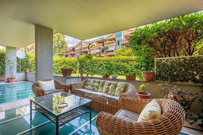 Appartamento quadrilocale in vendita in Largo dell Olgiata, Roma