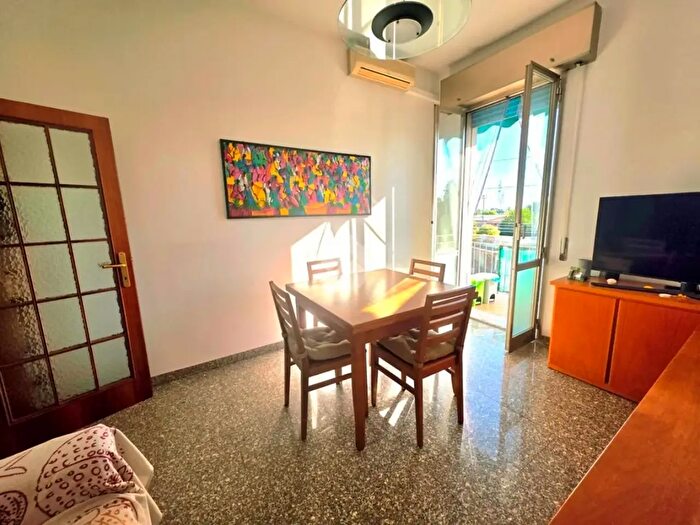Appartamento trilocale in vendita in Via Bassa dei Sassi, Bologna