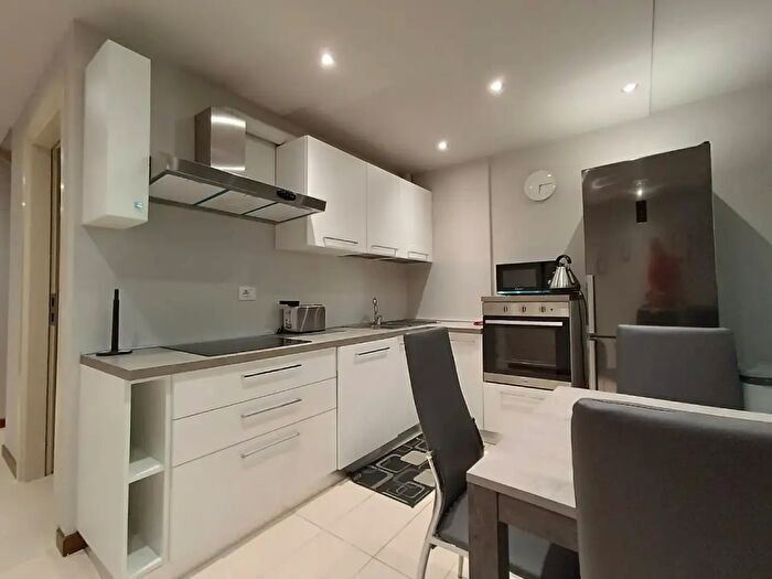 Appartamento trilocale in affitto in Pisa