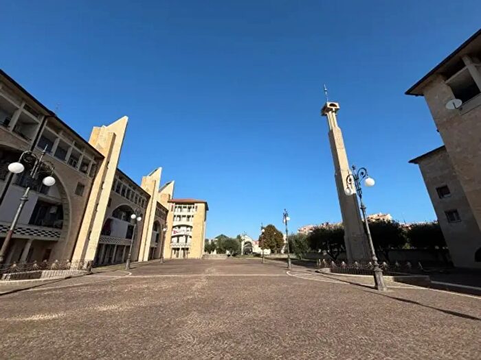 Appartamento con 6 locali in vendita in Piazza Don Luigi Sturzo, Tarquinia