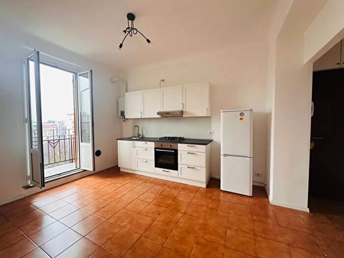 Appartamento monolocale in affitto in Via Mantegna, Milano