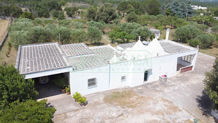 Casa quadrilocale in vendita in Martina Franca