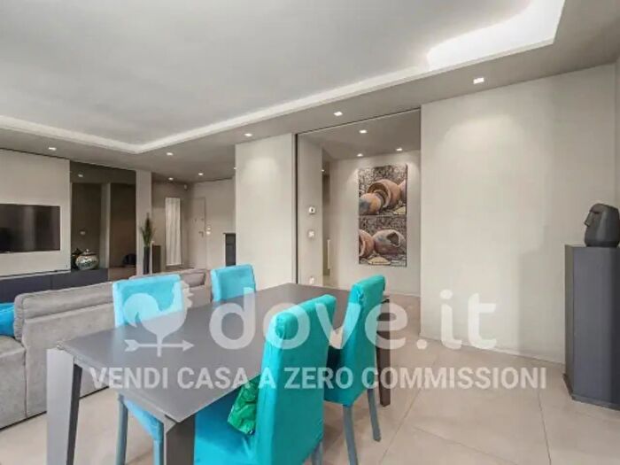 Appartamento trilocale in vendita in Via Giuseppe De Felice, Sant'Agata Li Battiati