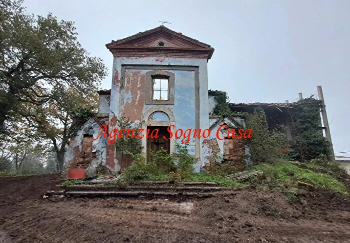 Casa quadrilocale in vendita in Zona Petrignone Forli ForliCesena, Forli
