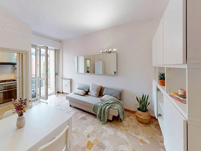 Appartamento bilocale in affitto in Via Francesco Predabissi, Parco Trotter, Milano