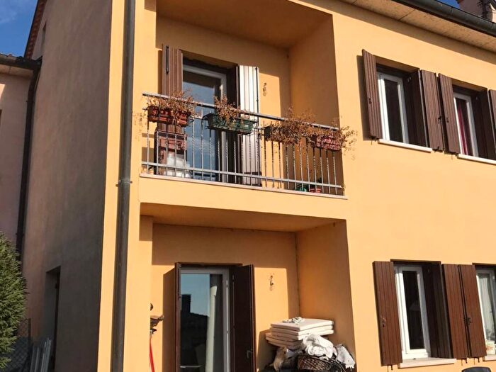 Casa con 6 locali in affitto in Via Molini, Centro, Borso del Grappa