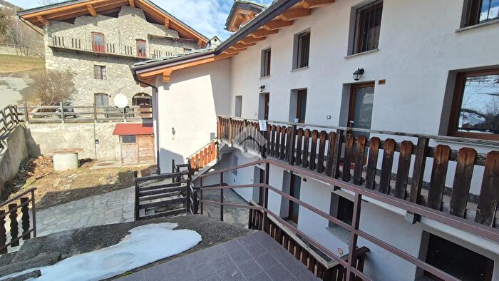 Appartamento bilocale in vendita in Frazione Buthier Alloggio, Gignod