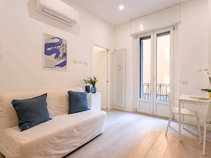 Appartamento bilocale in affitto in Viale Gorizia, Navigli Darsena, Milano