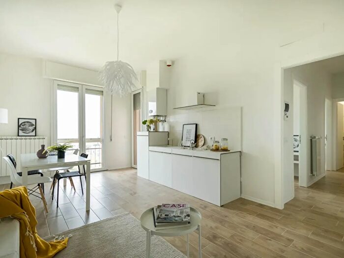 Appartamento bilocale in vendita in Lungarno Ferrucci, Firenze