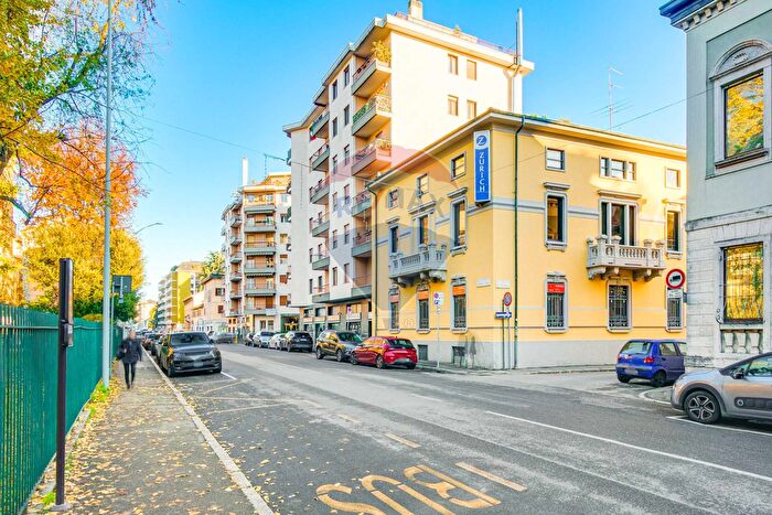 Case in Vendita e in Affitto - 2