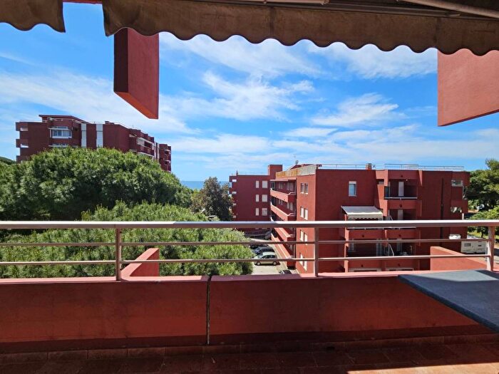 Appartamento quadrilocale in affitto in Via Litoranea, Zona Nuova Pratoranieri, Follonica