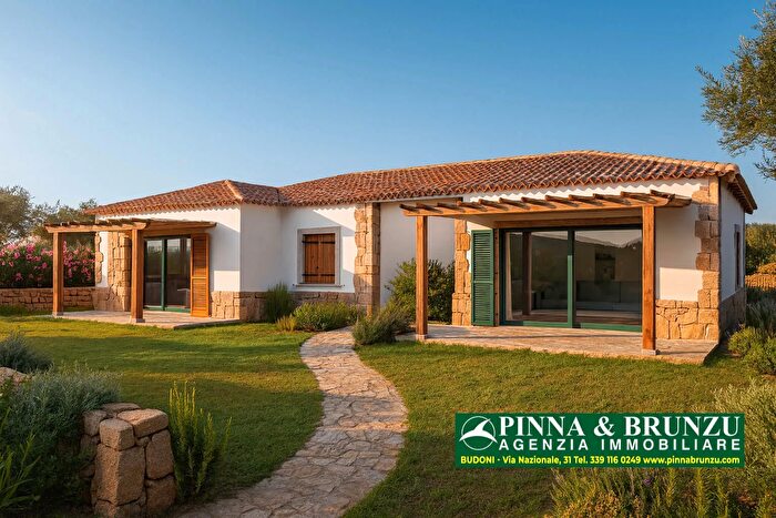 Casa in vendita in Budoni Via Nazionale Budoni, Budoni